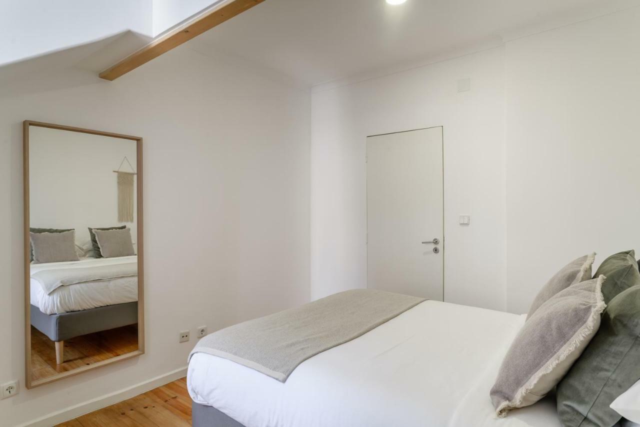 Charming Apartment- Authentic Experience In Graca Lisboa Eksteriør billede