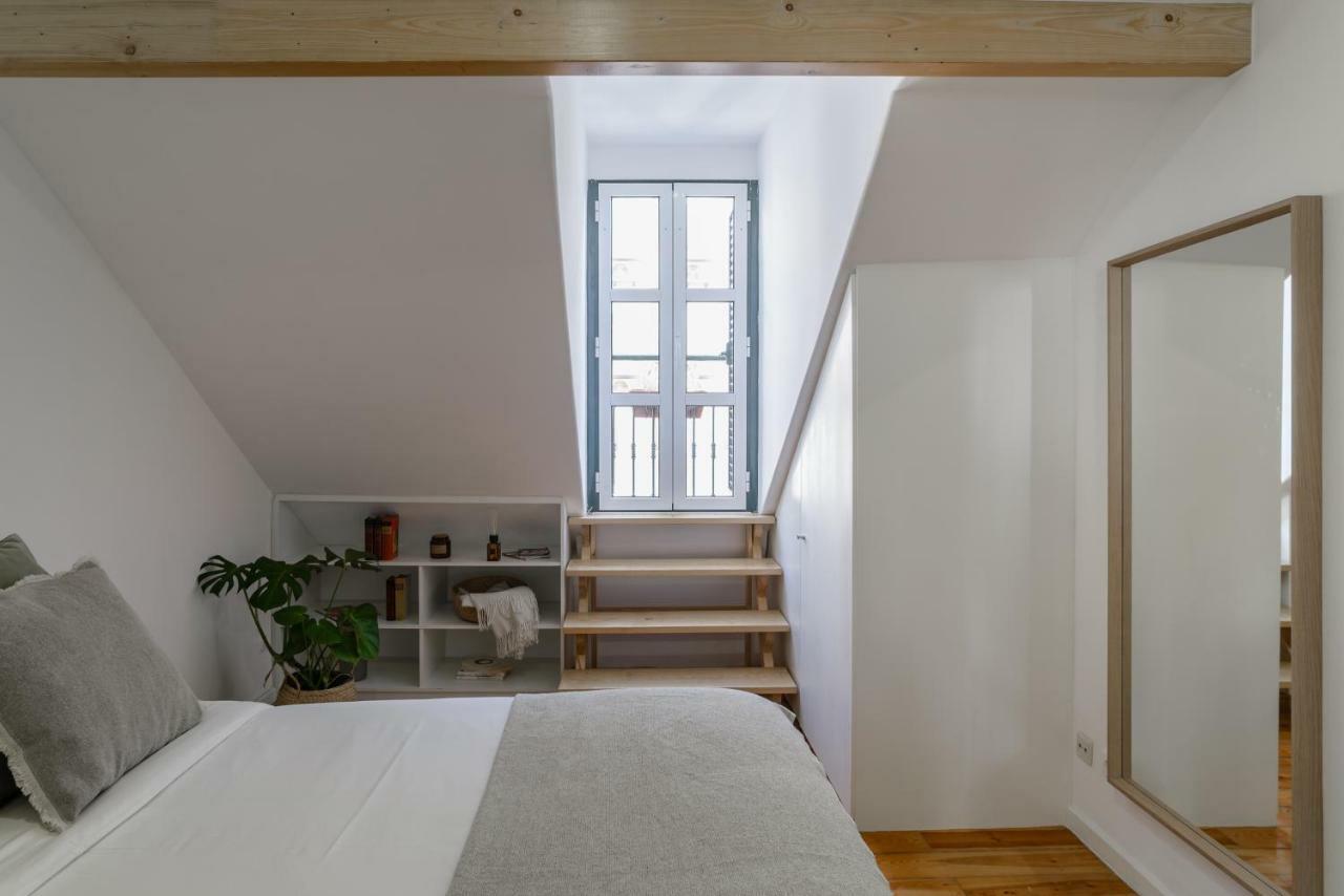 Charming Apartment- Authentic Experience In Graca Lisboa Eksteriør billede