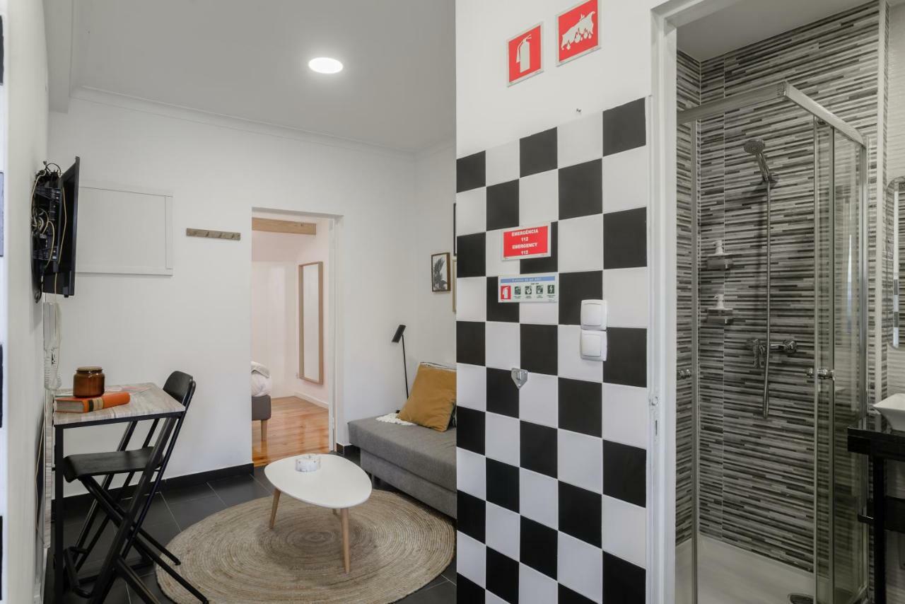 Charming Apartment- Authentic Experience In Graca Lisboa Eksteriør billede
