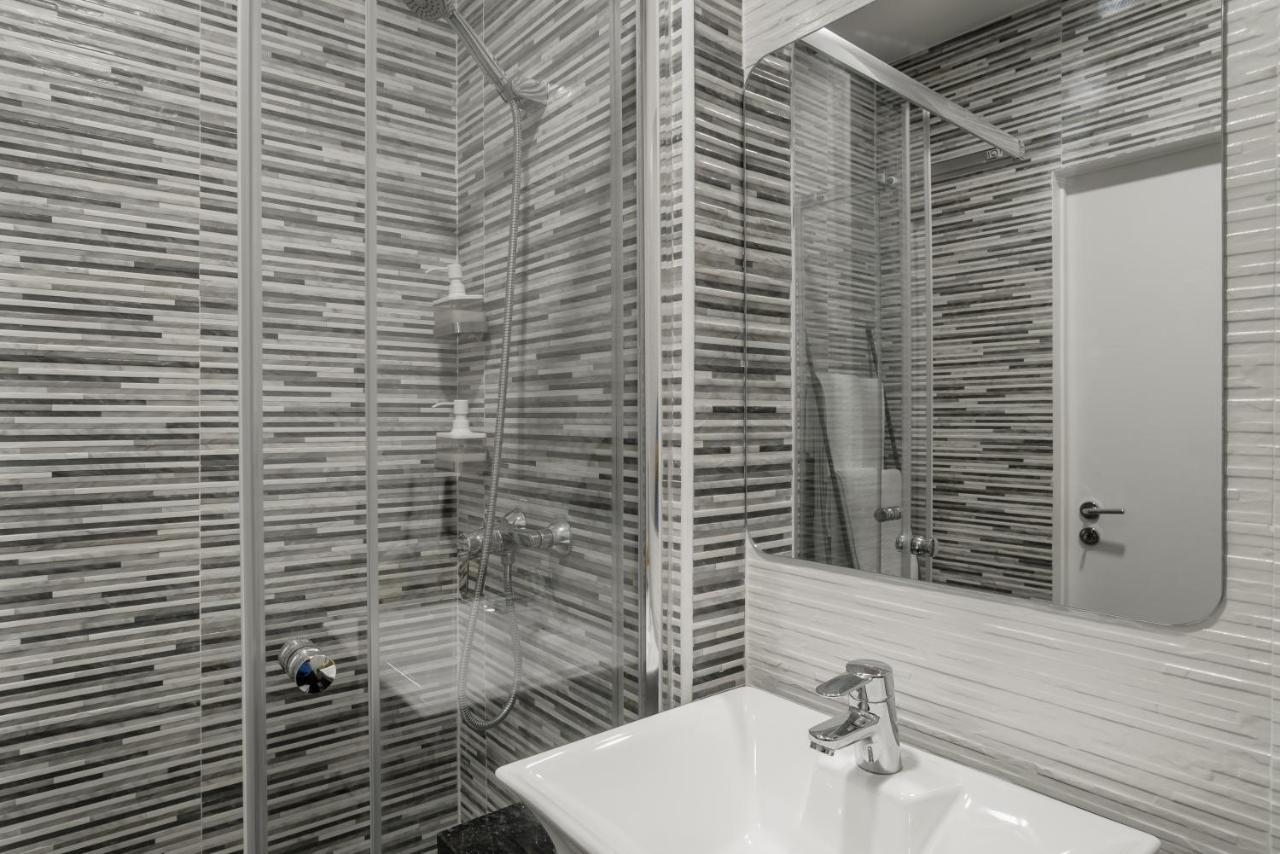 Charming Apartment- Authentic Experience In Graca Lisboa Eksteriør billede